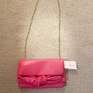 Elegant Pink Shoulder Bag with Gold Chain